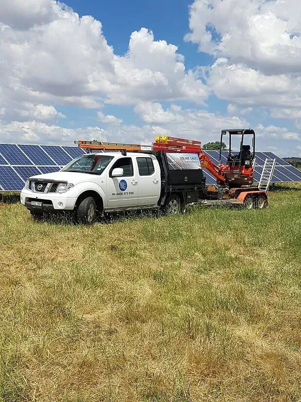 Webb Electrical and Solar Ute