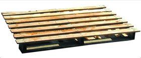 Used wooden pallets - Leicester, Loughborough - Phil Curtis Pallets - Pallet