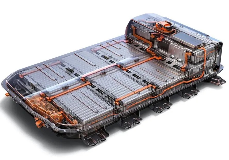 Vista en corte de un paquete de baterías de un vehículo eléctrico, que muestra los módulos de batería, el cableado y el sistema de enfriamiento.