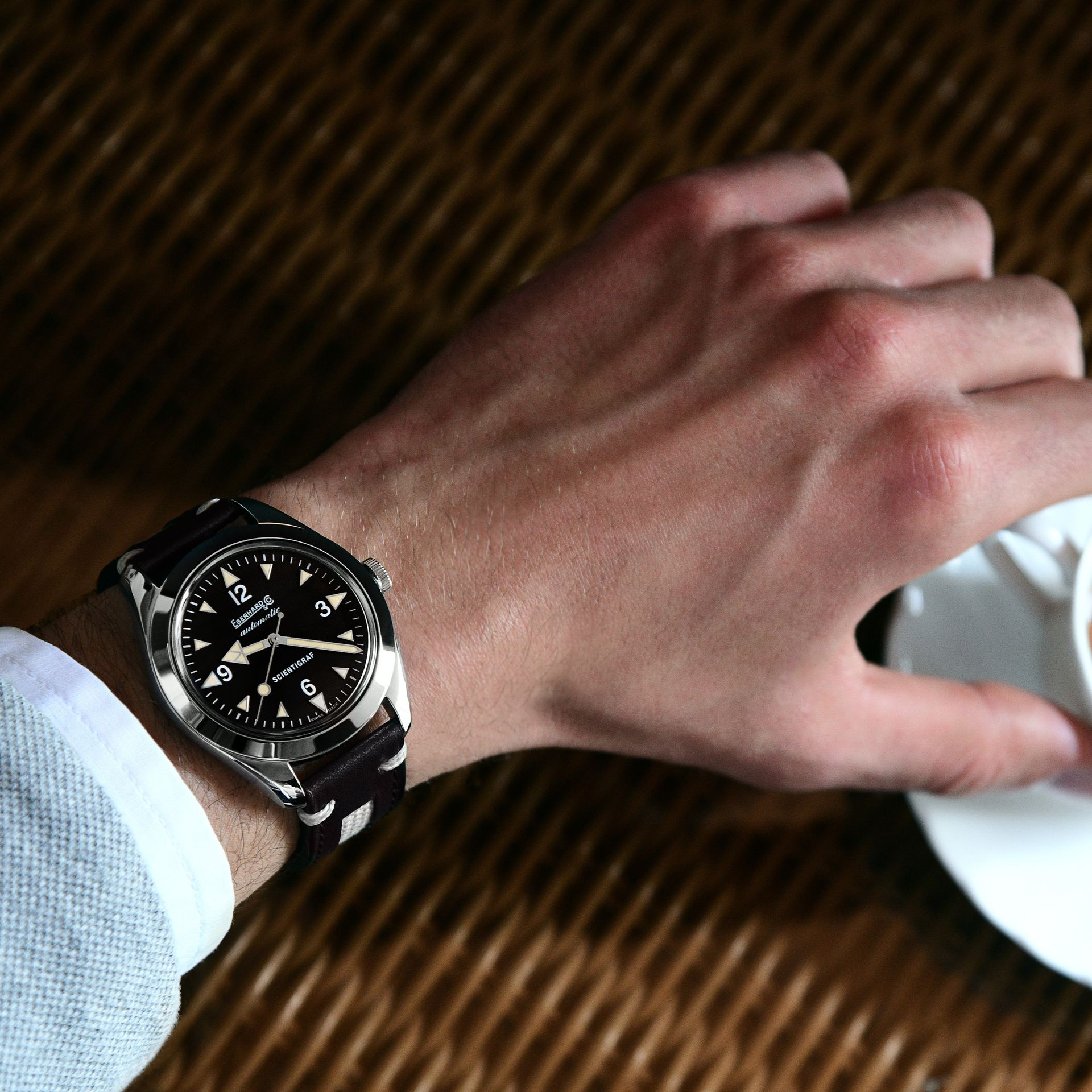 orologio elegante uomo