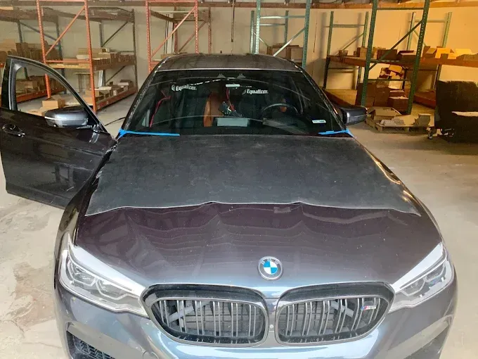 BMW auto glass repair in East Cobb, GA BMW auto glass repair in East Cobb, GA