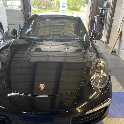 Porsche windshield replacement near East Cobb, GA