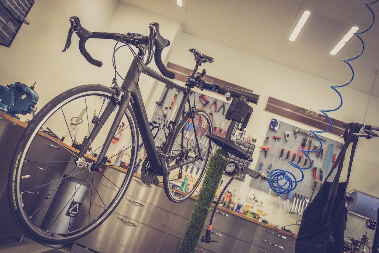 Bike Stores Collaborate in a Value Network