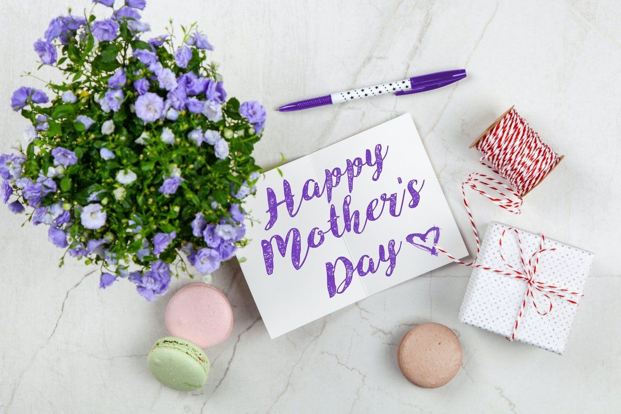 retail store mothers day ideas