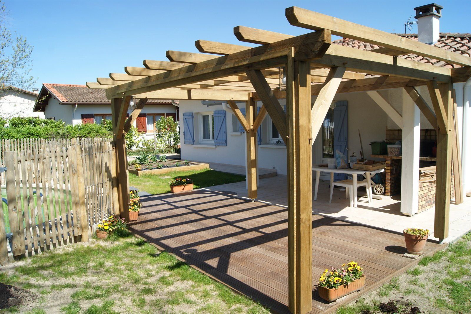 Terrasse et pergola bois dans les Landes