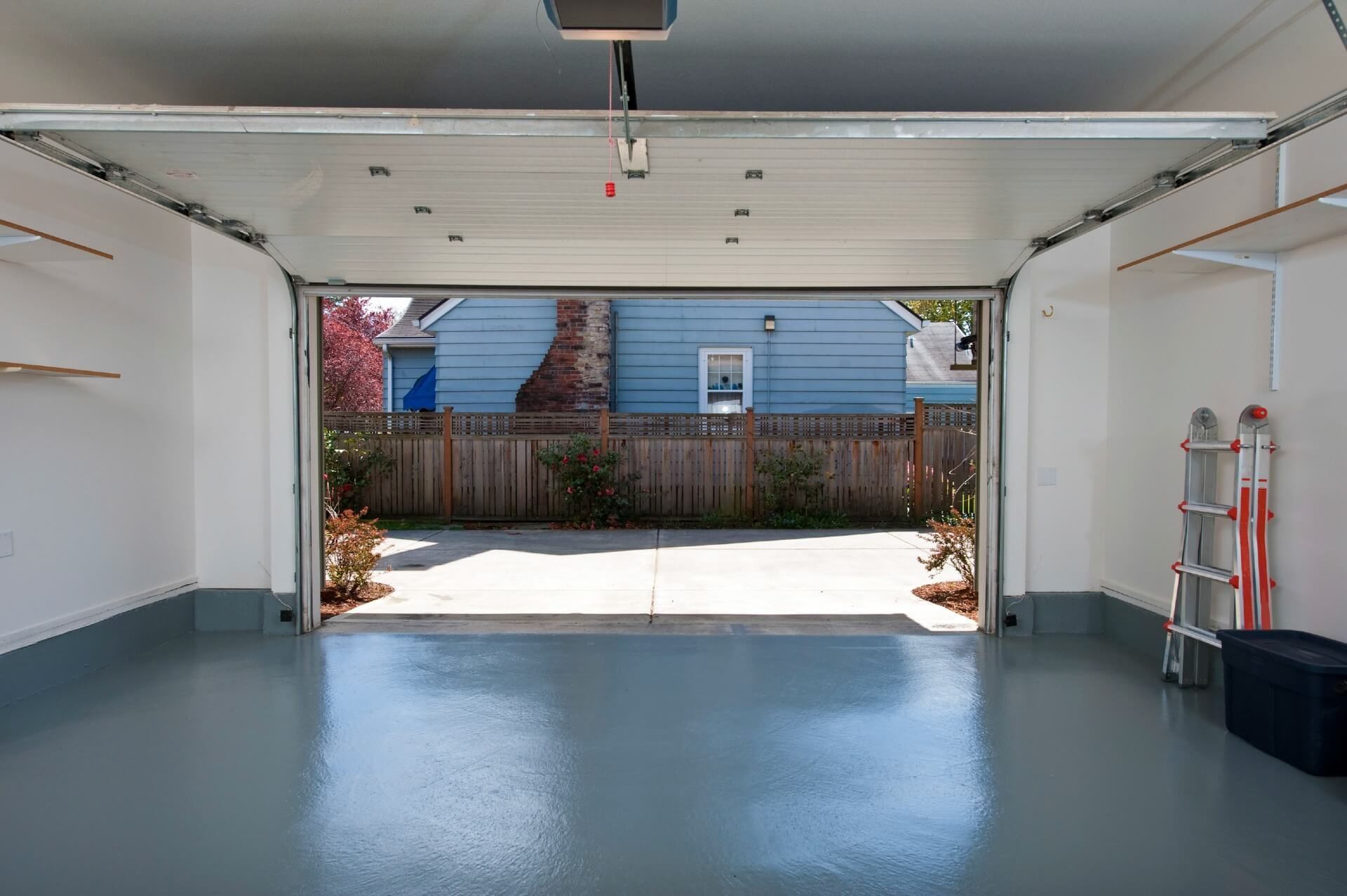 great-ways-to-transform-upgrade-your-concrete-garage-floor