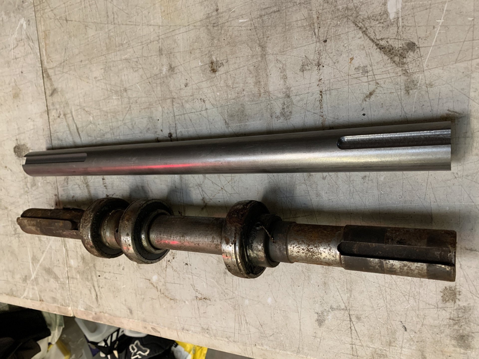 cnc machined motor shaft