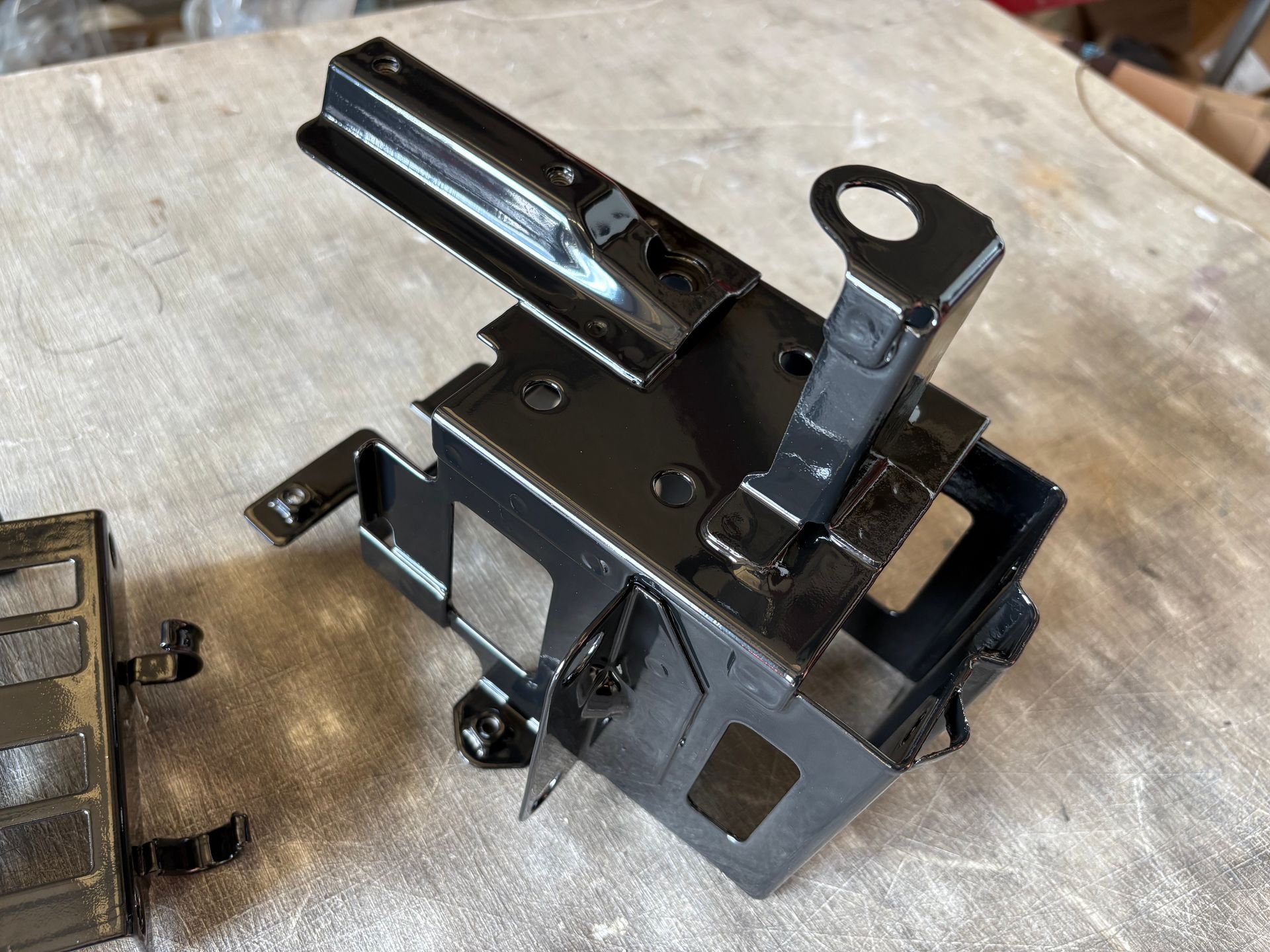rusty honda battery box clean up sand blasting powder coating