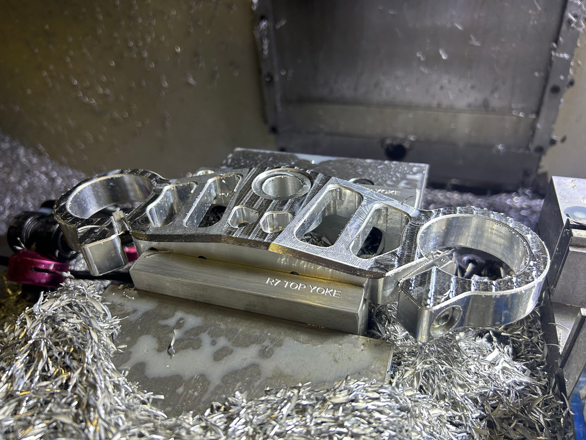 cnc machining r7 top yoke