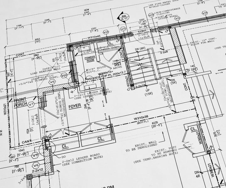 A black and white drawing of a house floor plan