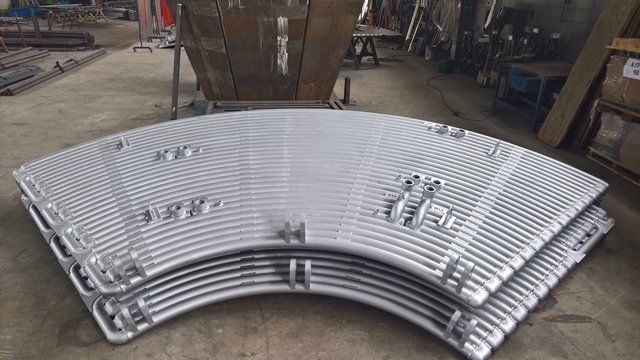 parte in metallo di un'attrezzatura industriale