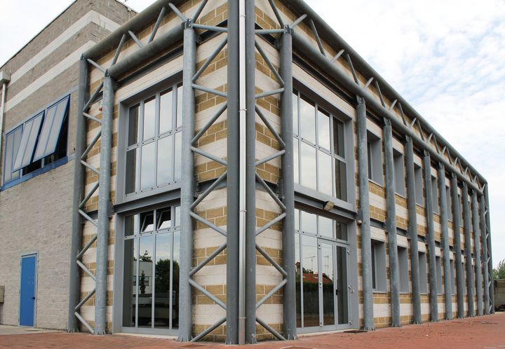 Metal carpentry