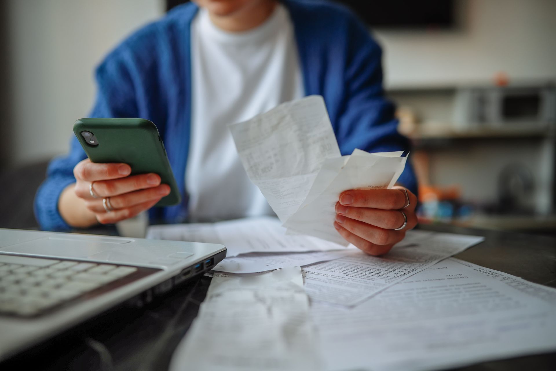 A woman working on her own tax return preparation in Freemont CA.