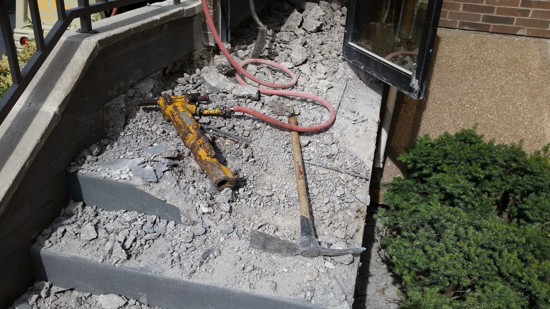 Concrete Destruction | Elgin, IL | RG Asphalt & Concrete LLC