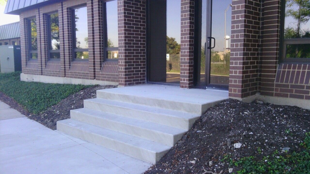 Concrete Stairs | Elgin, IL | RG Asphalt & Concrete LLC