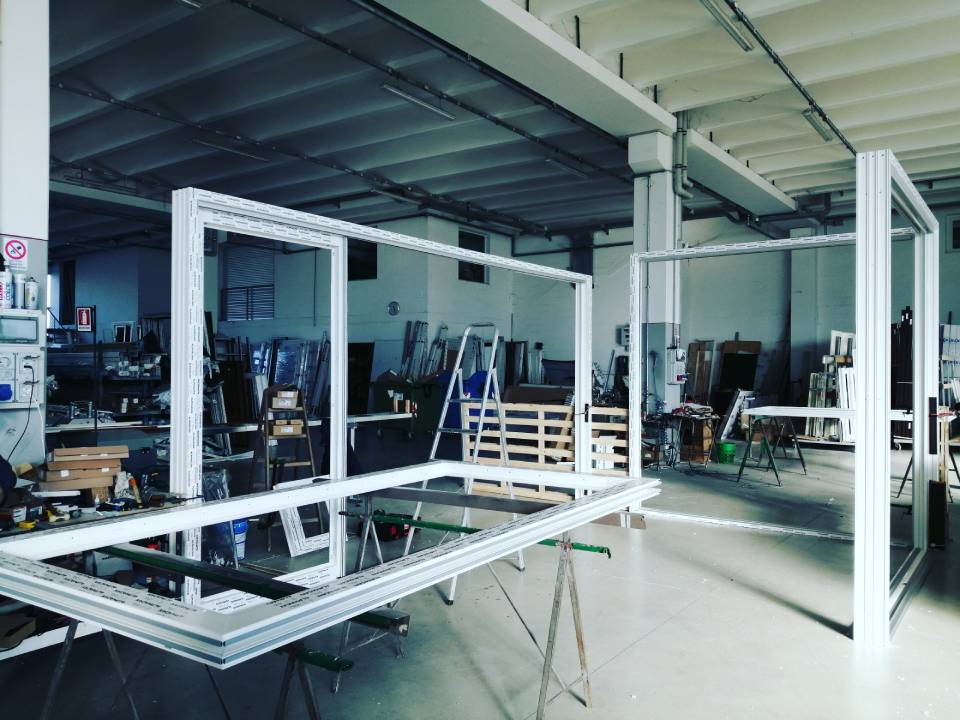 Vetrata ampia scorrevole