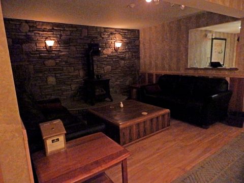 Charlmont Pub's waiting area