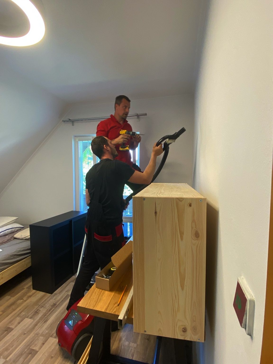 Sehraná parta pro realizace interiérů.