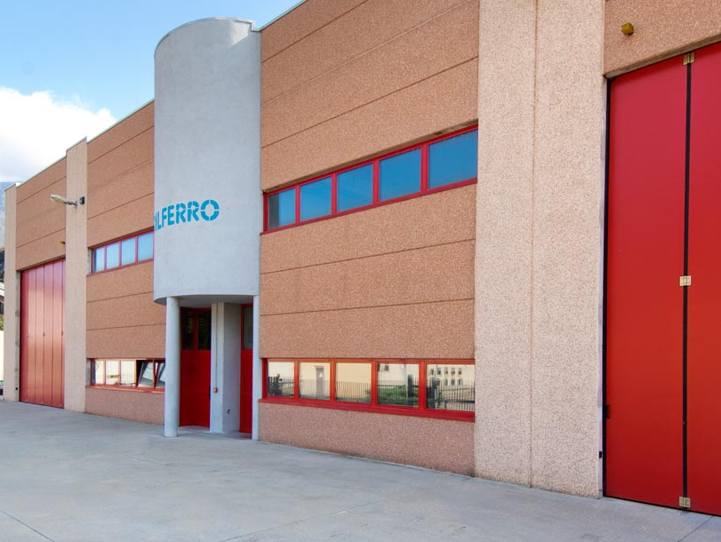 Stabilimento produzione Profili e Paraspigoli Edilferro Travest ad Ala Trento