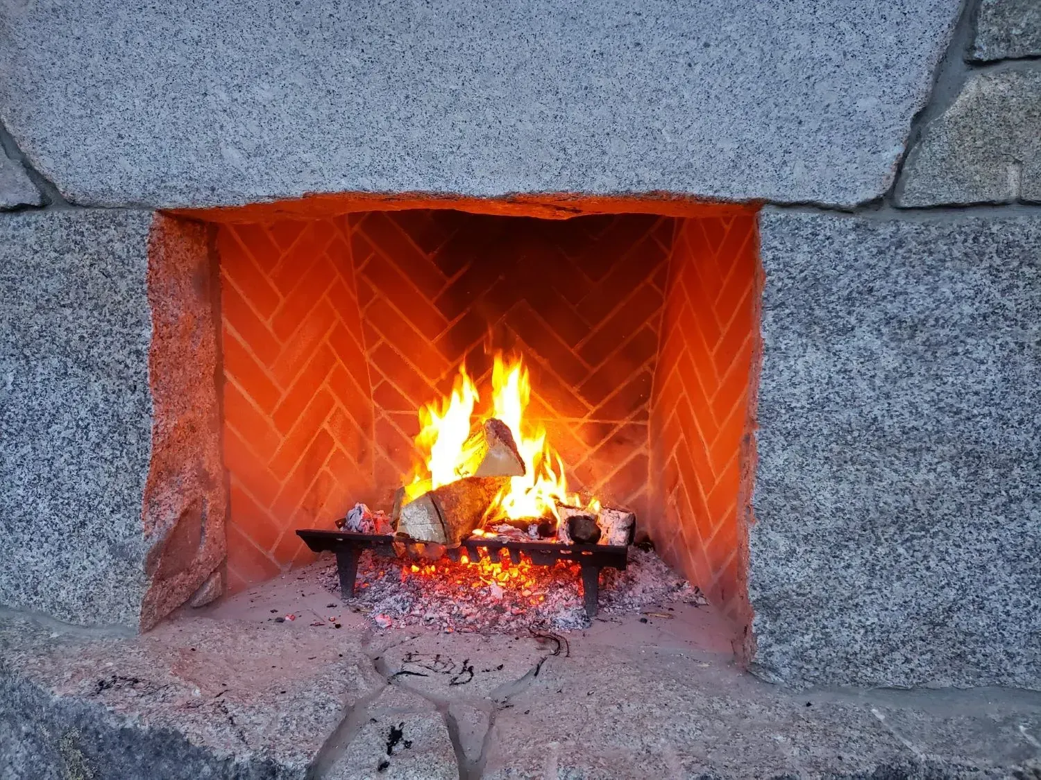 outdoor fireplace