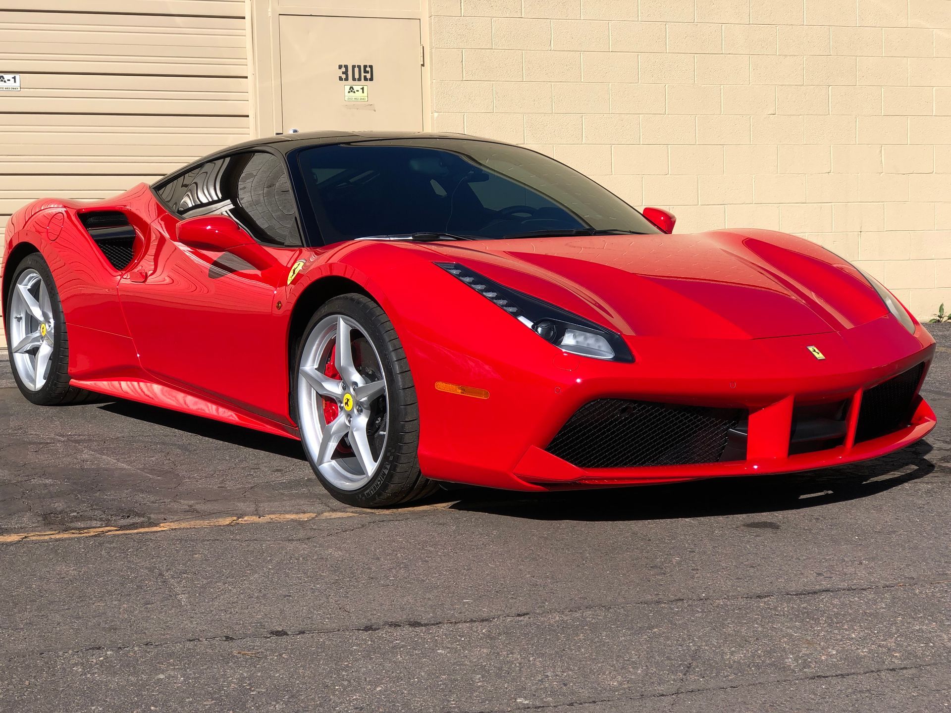 Ferrari 488