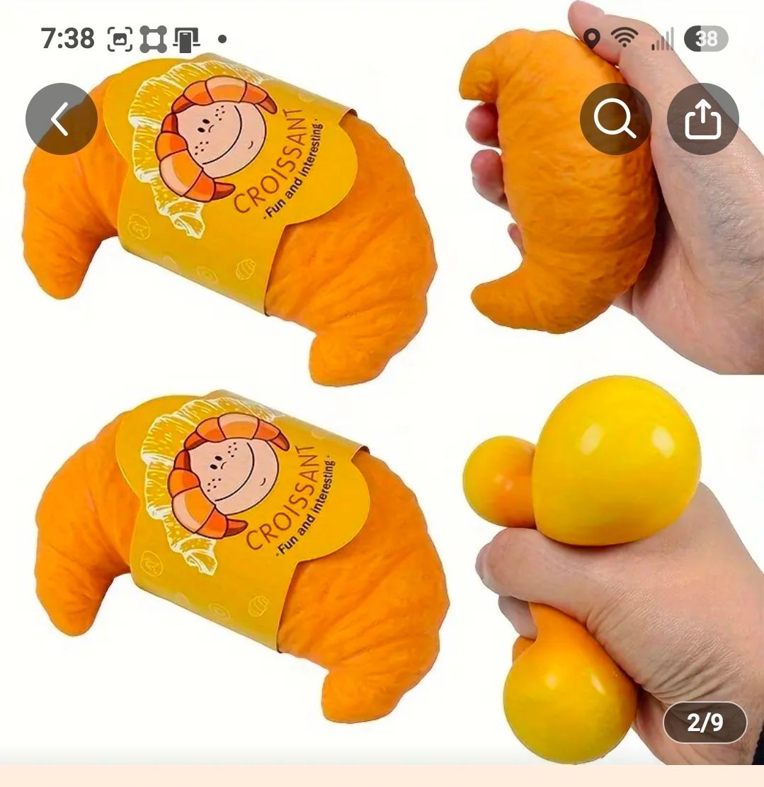 Croissant squeeze toy 1pc