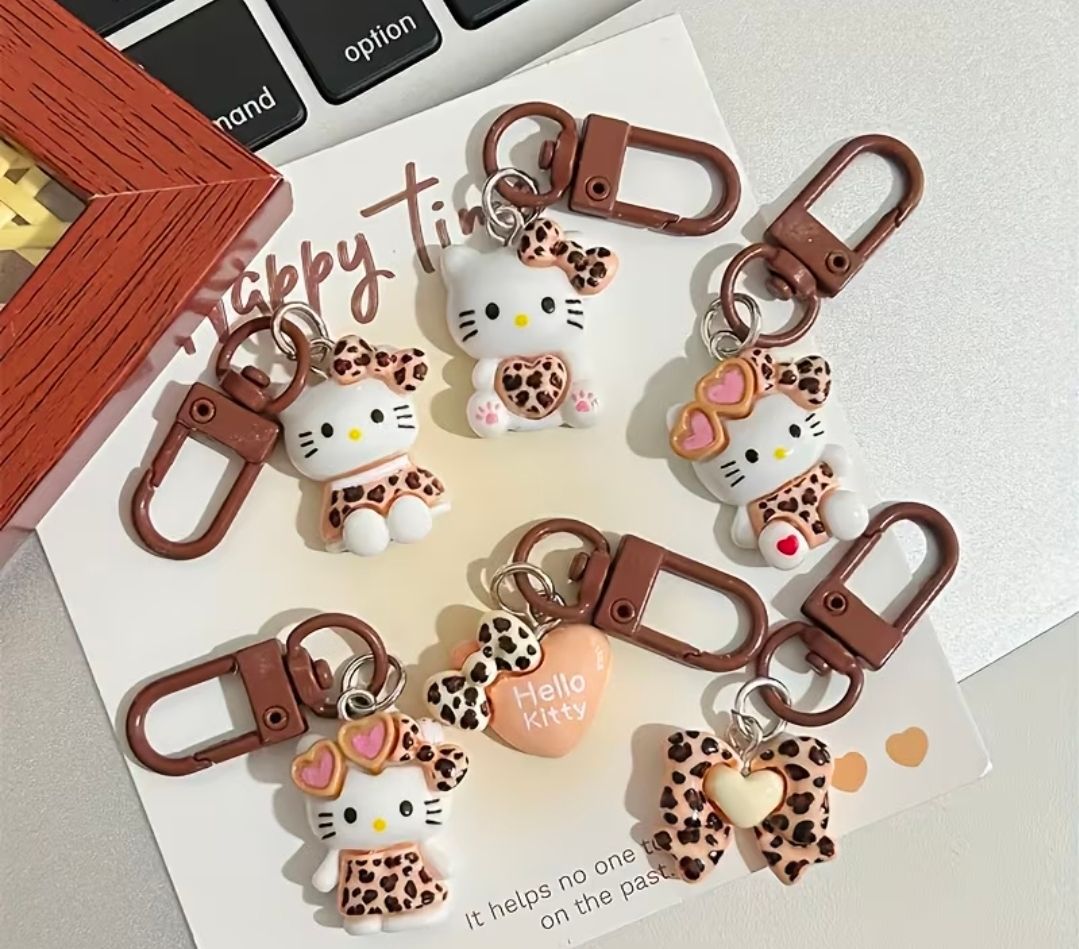 Sanrio Hello Kitty Leopard Print Keychain, random