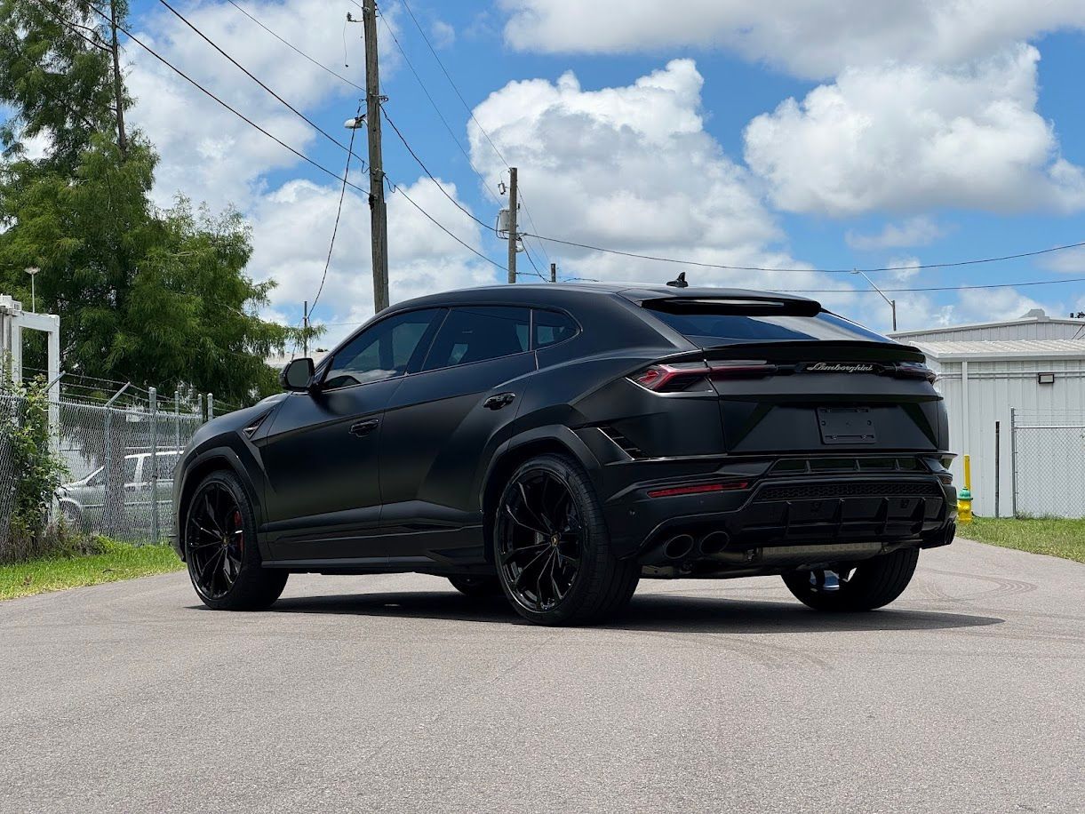 Lamborghini-Urus-S