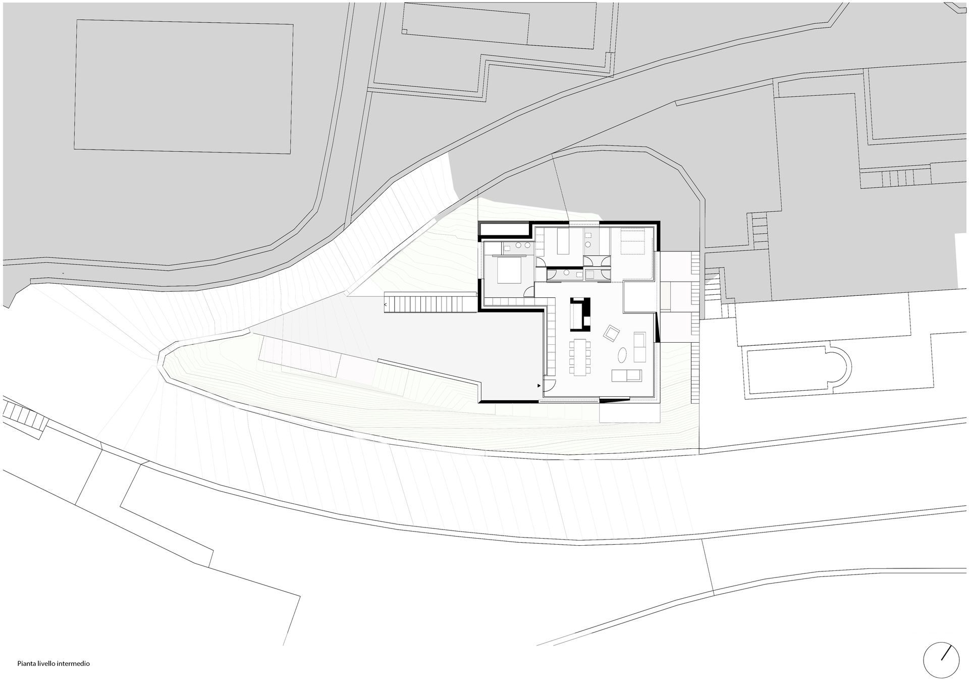 Planimetria architettonica di una casa moderna, che mostra gli ambienti interni, il patio esterno e il paesaggio circostante.