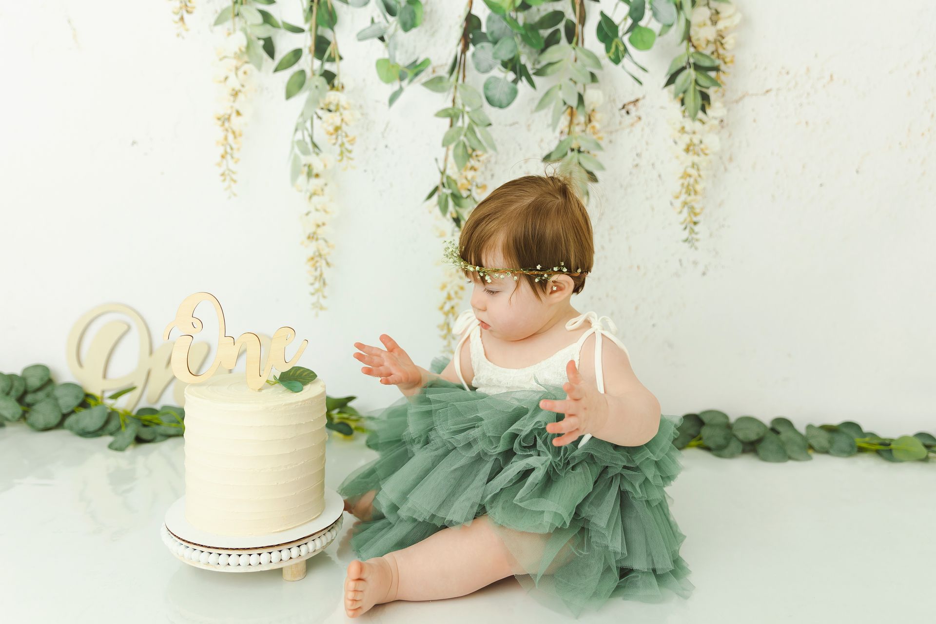 Greenery Cake Smash, Raleigh Cake Smash Photography