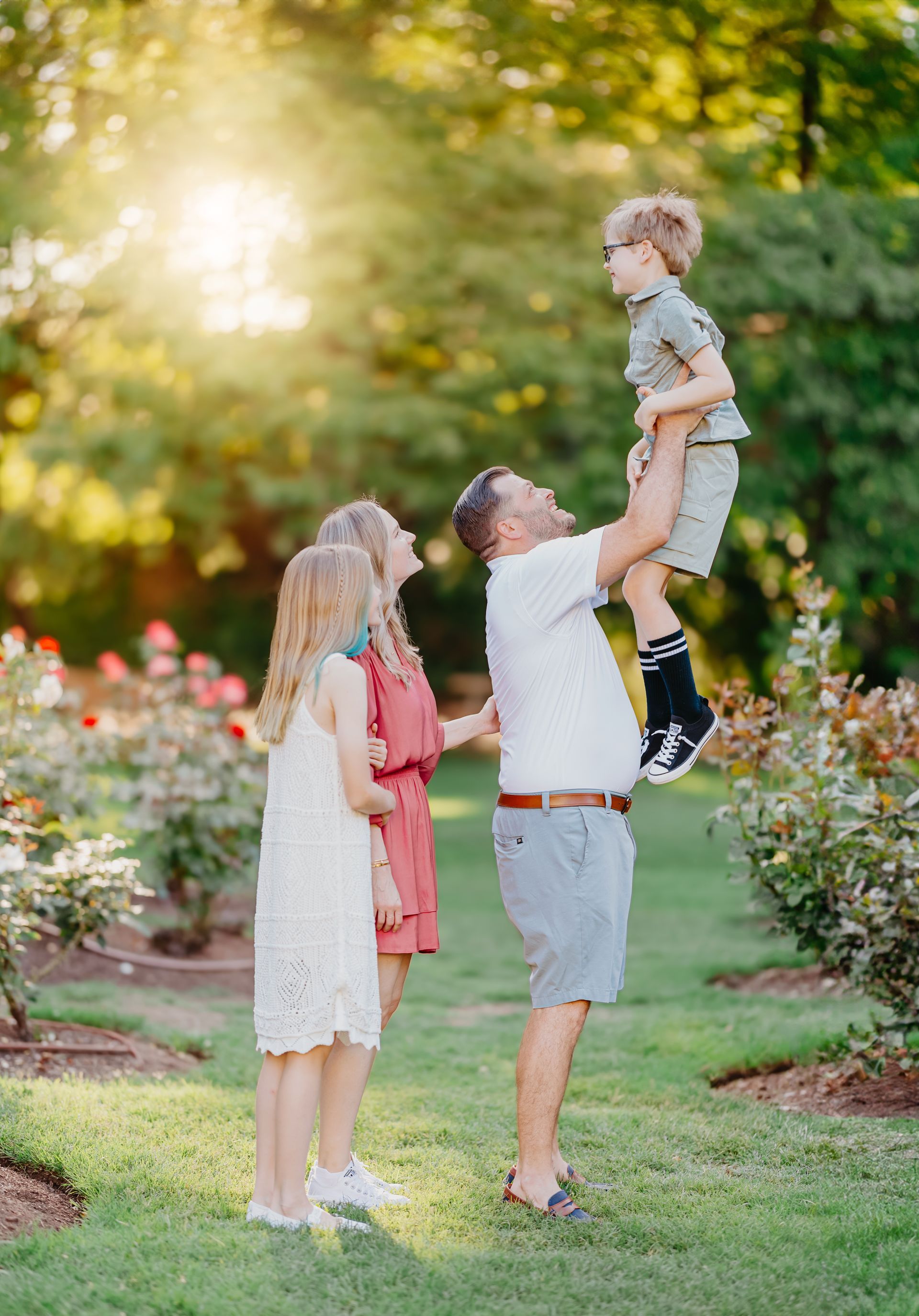 Summer Family Photoshoot at the Raleigh Rose Garden