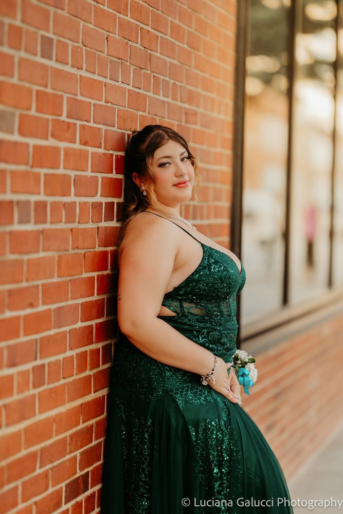 High school prom portraits in downtown Raleigh featuring elegant styling and natural light
