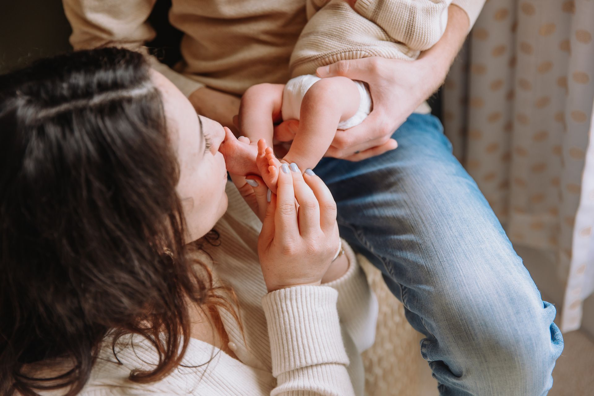 Close-up of newborn toes during lifestyle newborn session