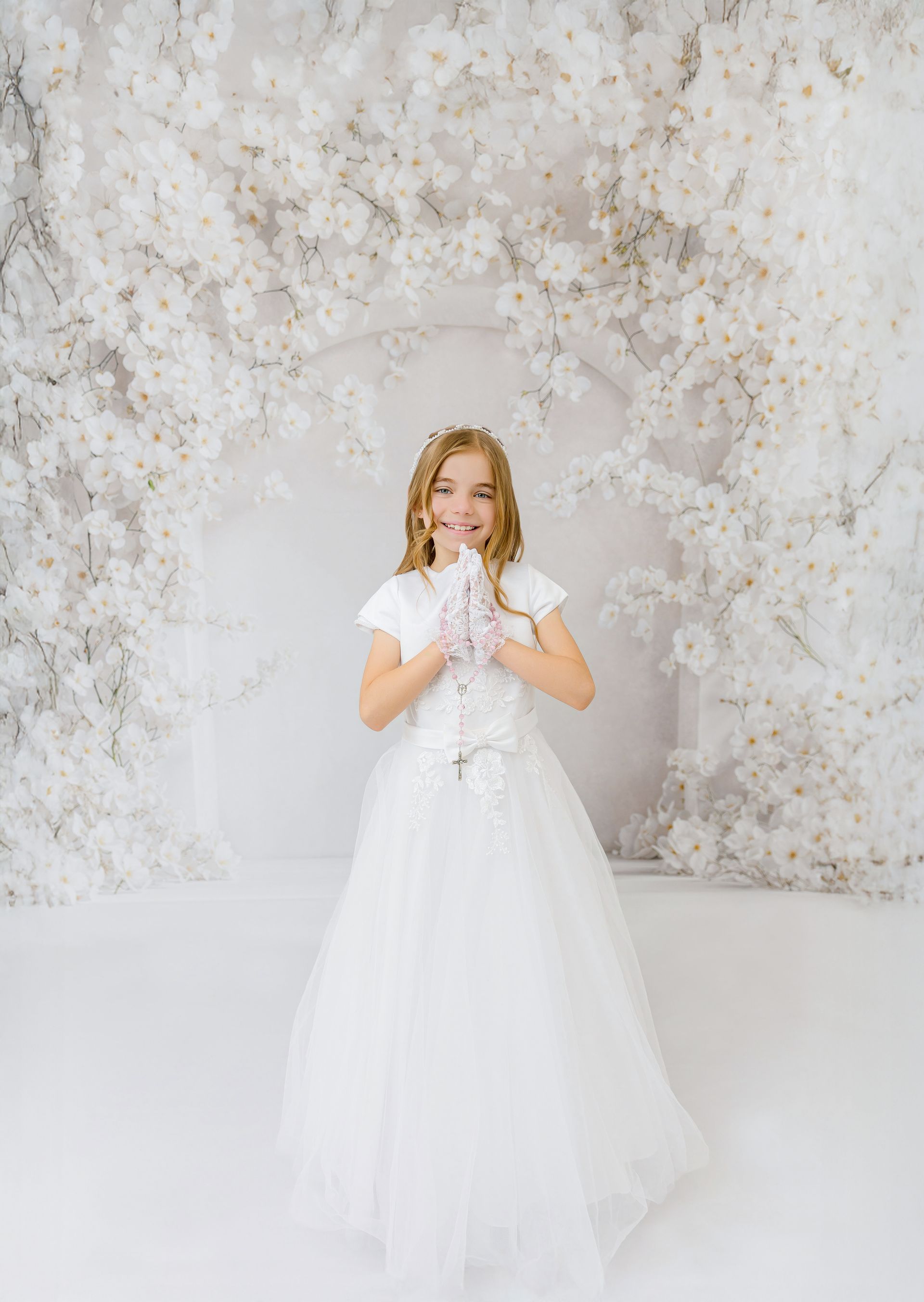 first communion portrait girl praying raleigh nc