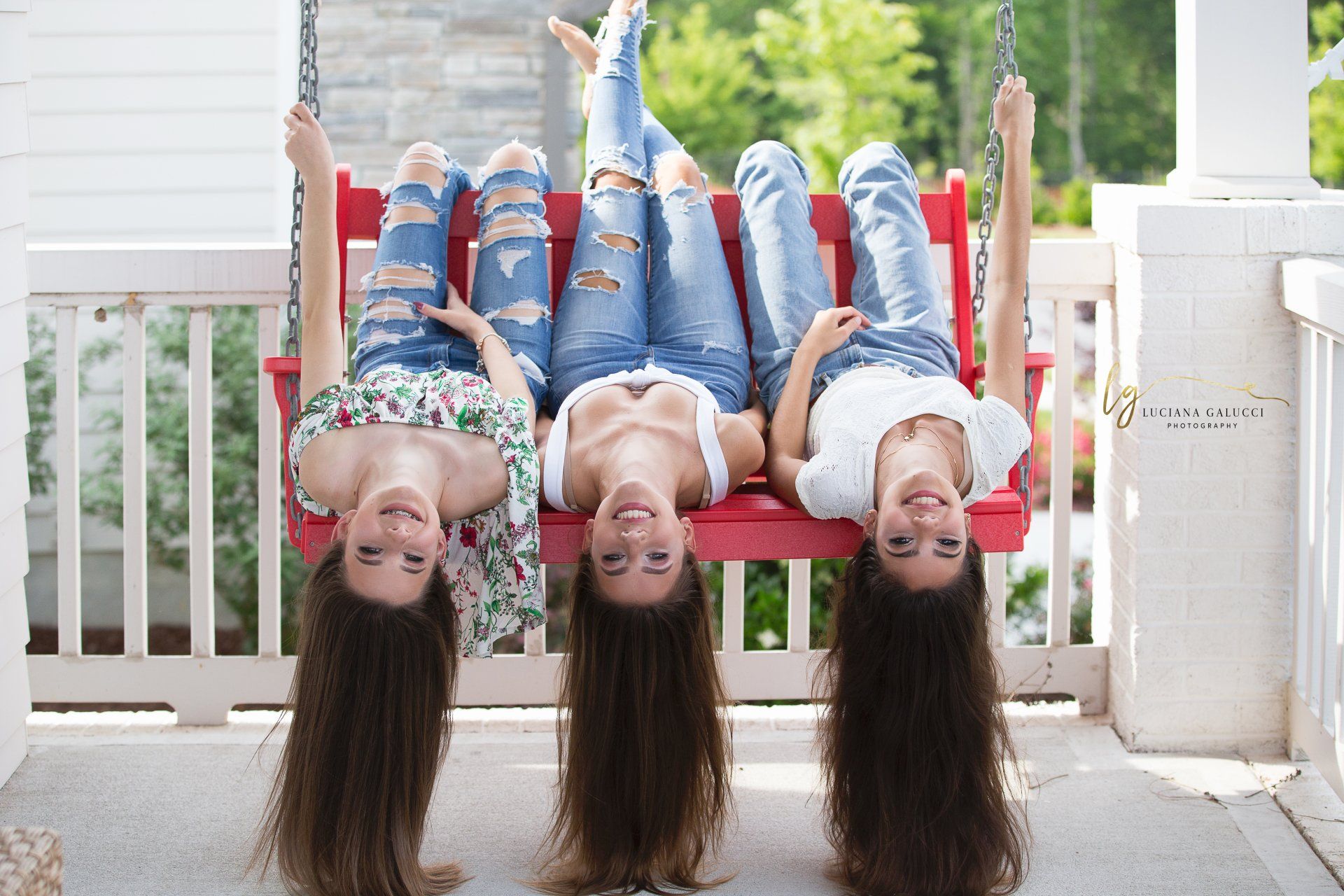 High school senior friends photoshoot in Chapel Hill, North Carolina
