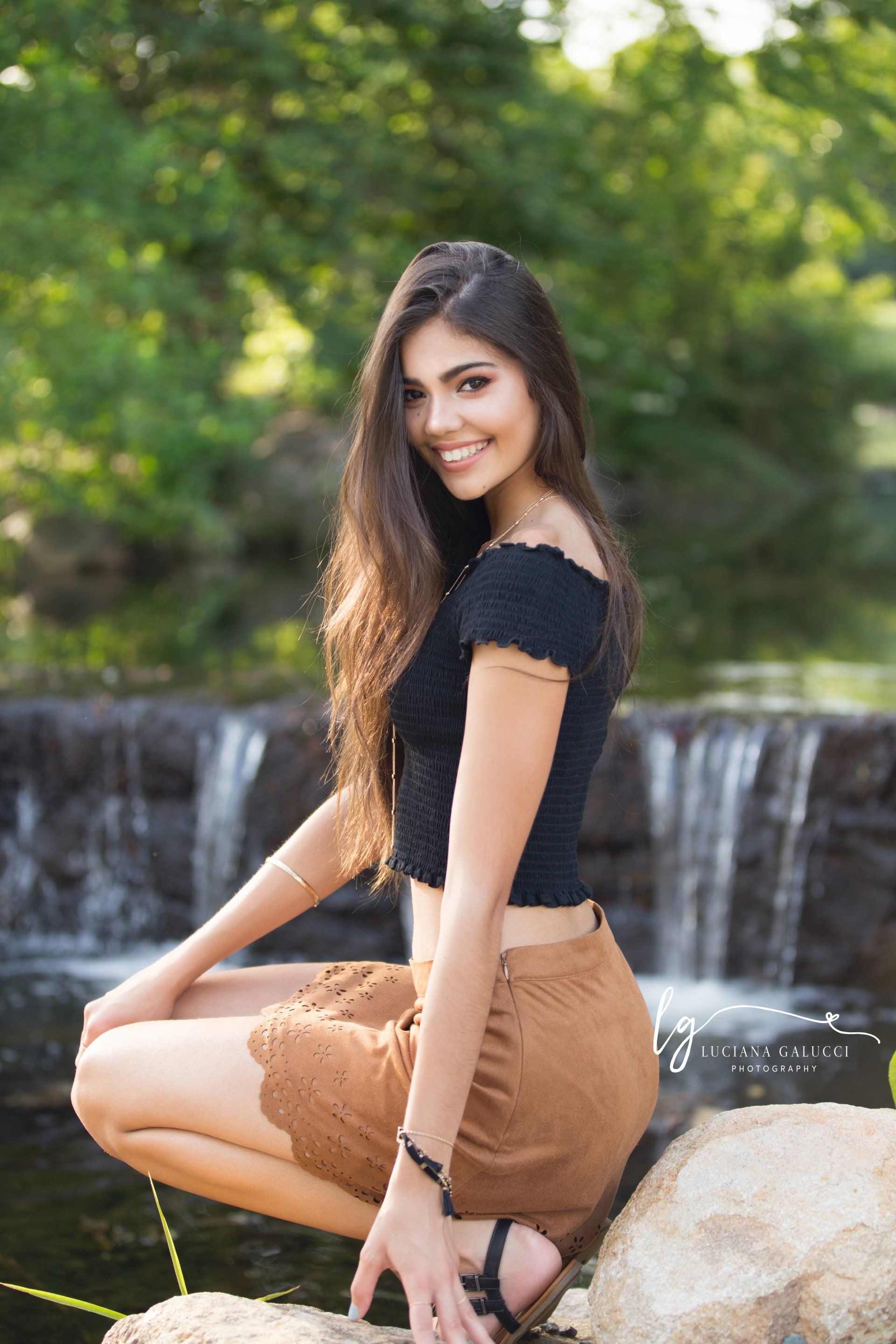 Gorgeous high school senior portrait session in Chapel Hill, North Carolina