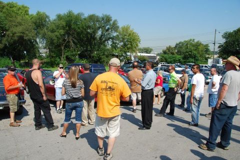 Customers Gather Outside — Nashville, TN — Martin’s Wrecker Service