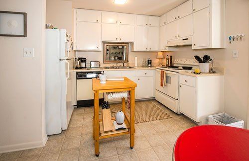 Dresden Forrest Kitchen