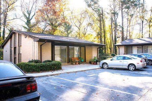 Redding Court Apartments Building