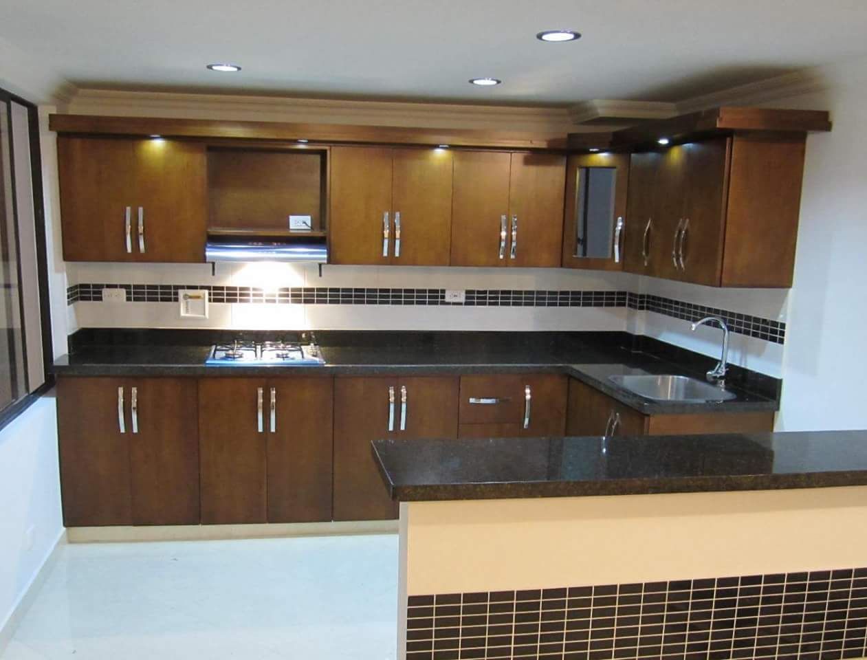 IDEAS METRÓPOLIS COCINAS INTEGRALES