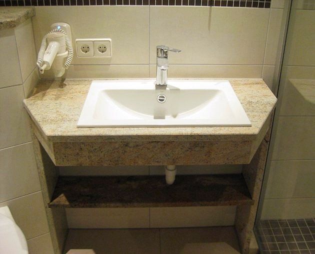 Waschtisch Naturstein Badezimmer WC Löffingen