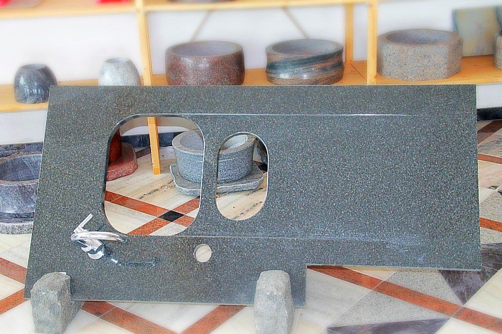 Waschtisch Naturstein Badezimmer WC Löffingen