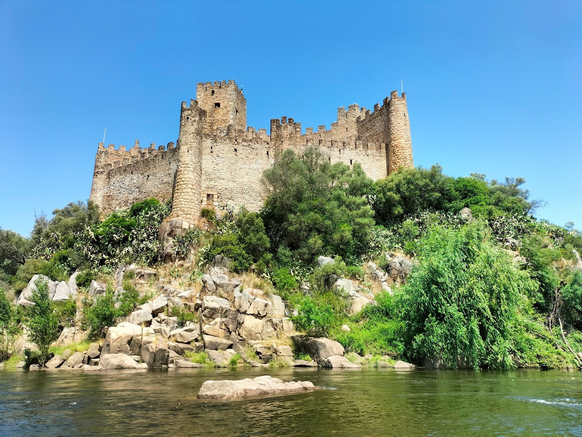 Almourol Knights Templar Medieval Castle Tours The Amity Family