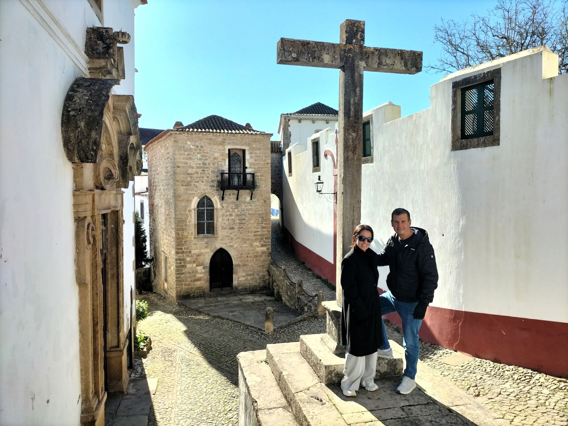 The Amity Family Tours Travelers at Óbidos
