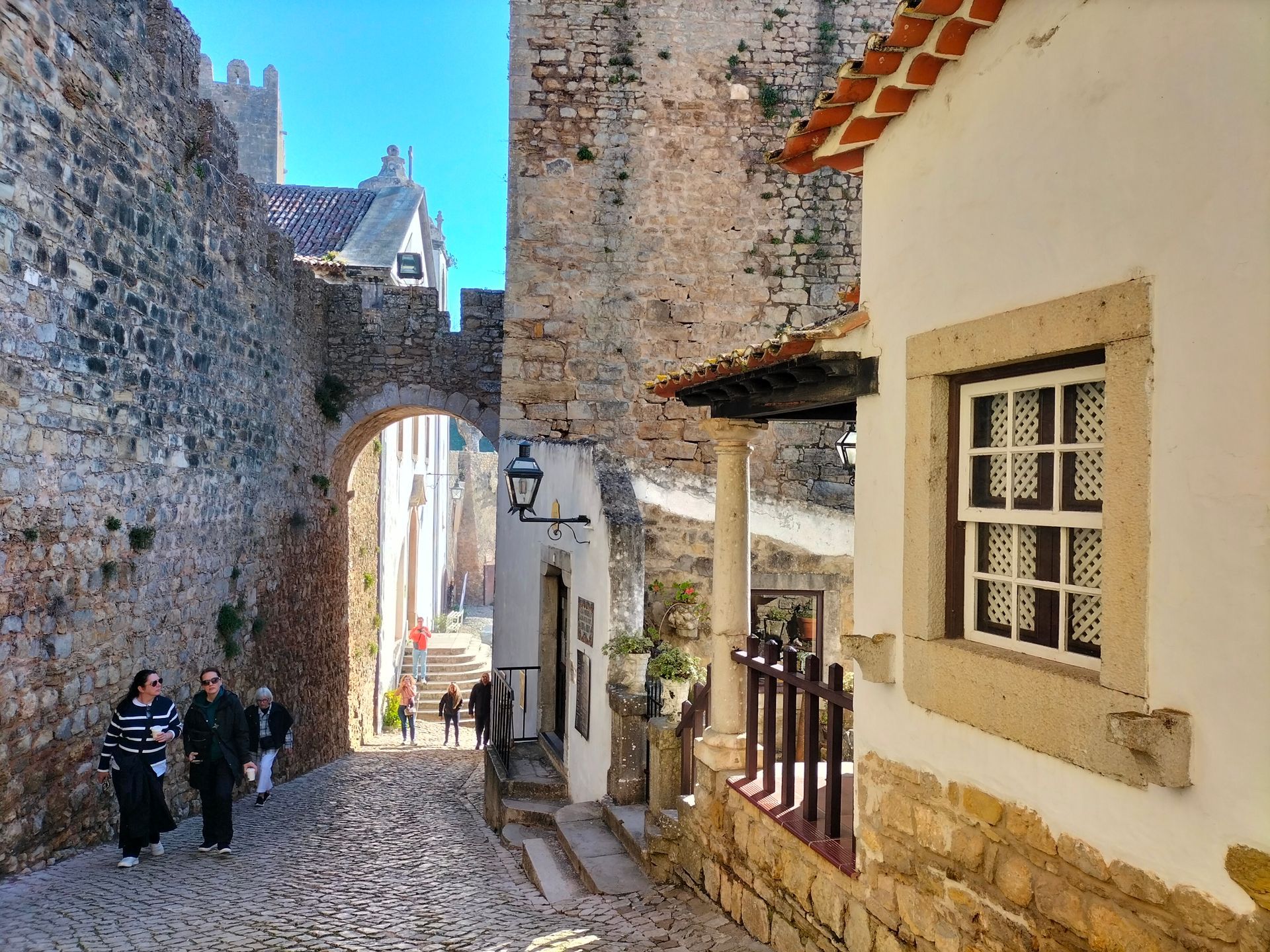 Óbidos Medieval Town Travelers Tours The Amity Family