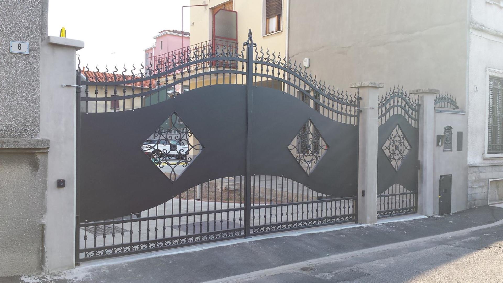 Costruzioni metalliche su misura Busto Arsizio, VA F.E.M.