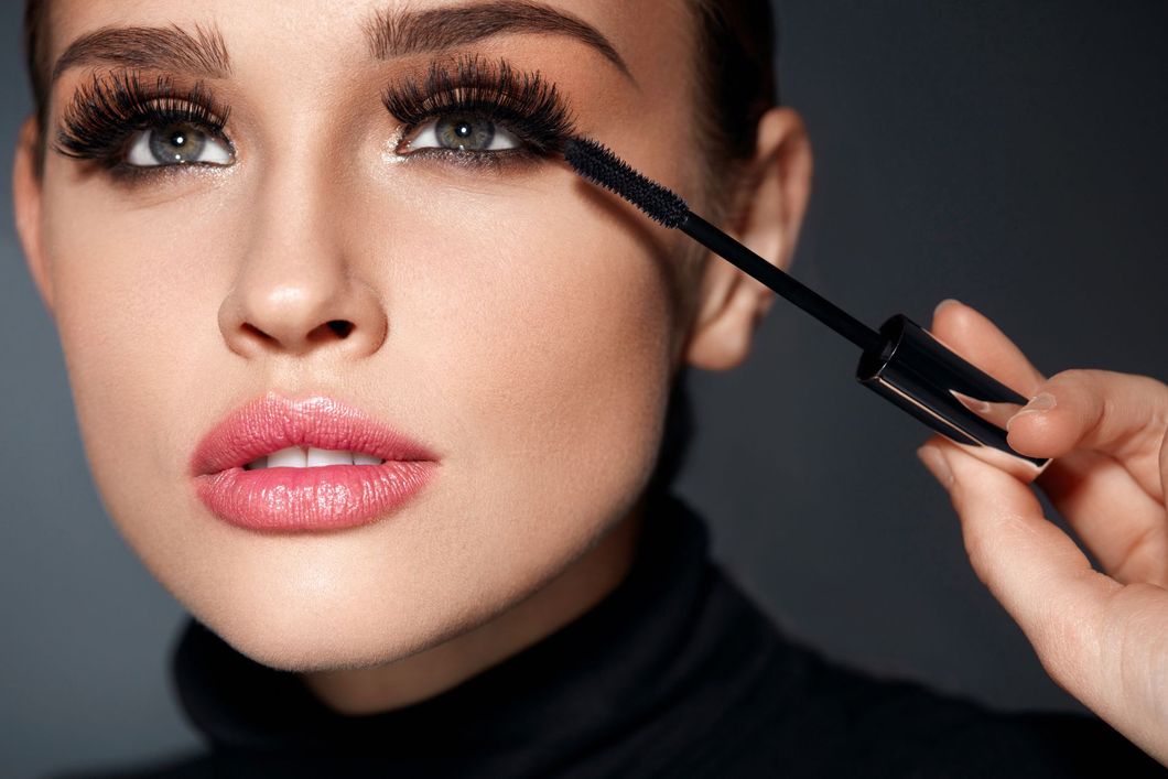 Applicazione di mascara professionale