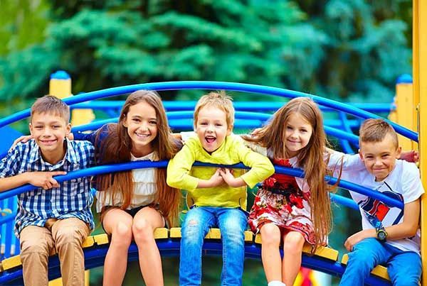 Kids on a jungle gym