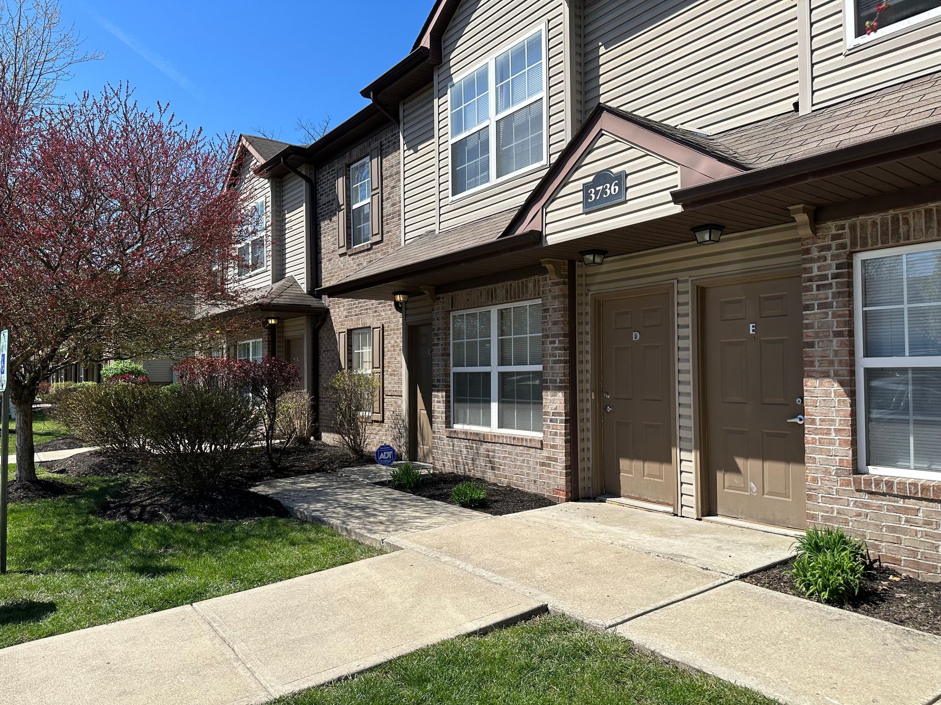 Northampton Village Apartment for Rent in Indianapolis, IN