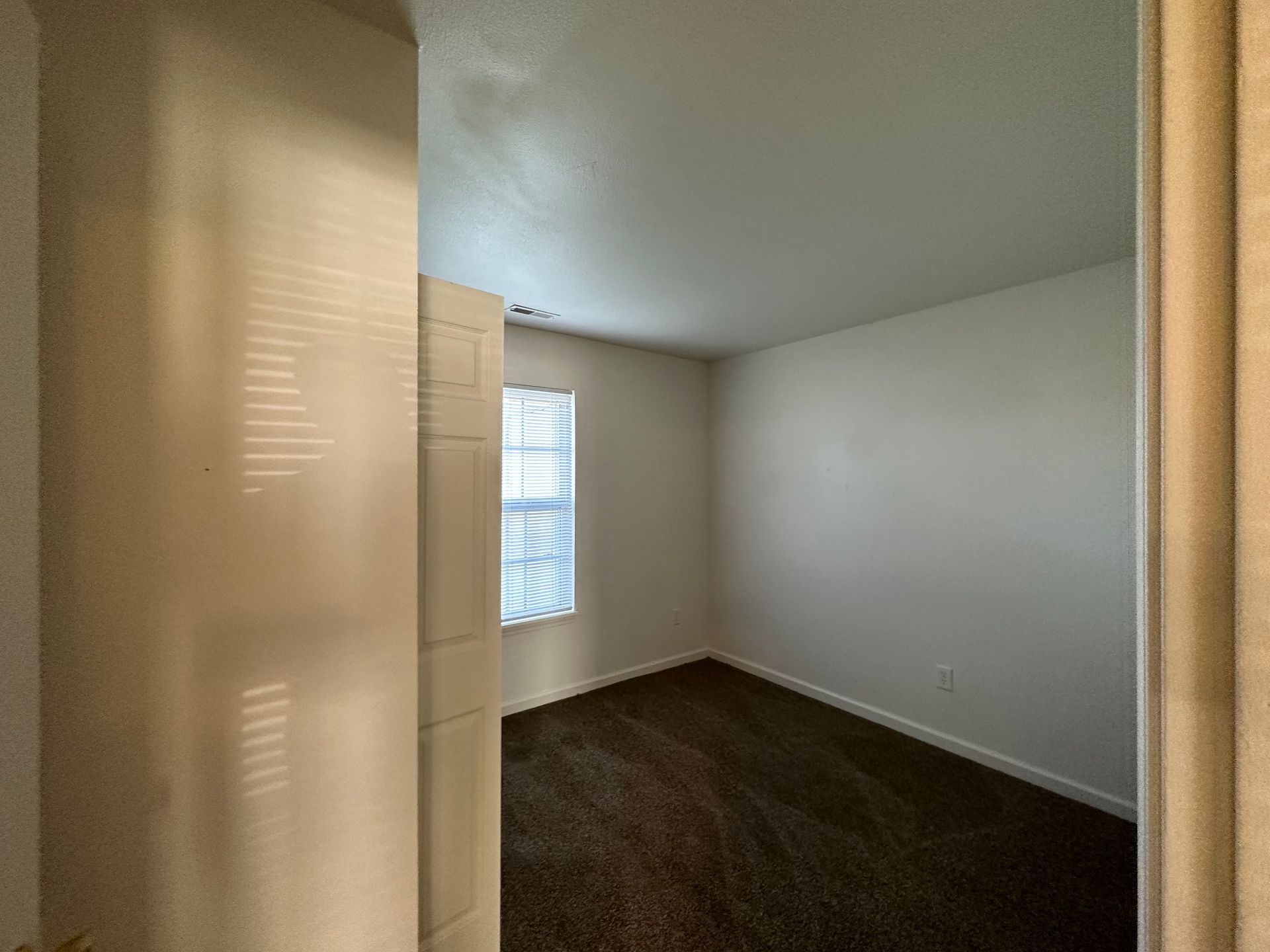Northampton Village Apartment for Rent in Indianapolis, IN